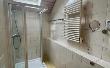 Apartment 4 rooms - image - 12