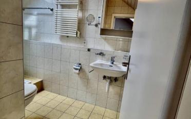 Apartment 4 rooms - image - 11