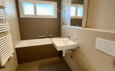 Apartment 4 rooms - image - 6
