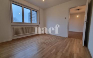 Apartment 4 rooms - image - 8