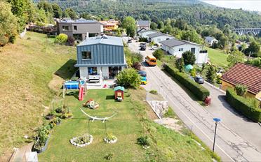 Villa 7.5 pièces - image - 7