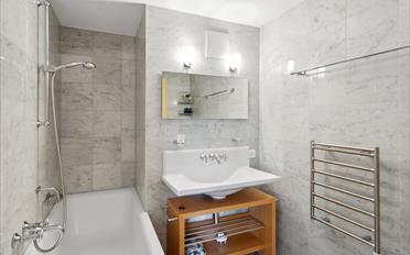 Apartment 5.5 rooms - image - 9