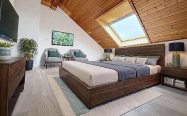 Attic flat 5.5 rooms - image - 3