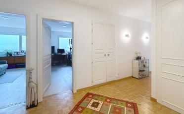 Apartment 4 rooms - image - 9