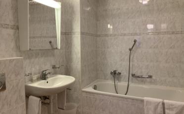 Apartment 4.5 rooms - image - 7