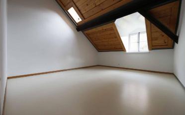 Dachwohnung 4 Zimmer - image - 4
