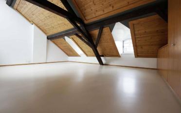 Dachwohnung 4 Zimmer - image - 3