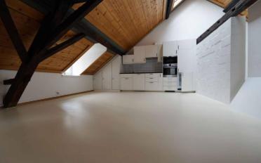 Dachwohnung 4 Zimmer - image - 1