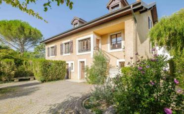 Single house 8 rooms - image - 1