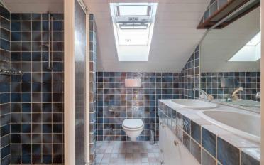 Single house 8 rooms - image - 7