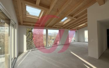 Duplex 5.5 pièces - image - 1