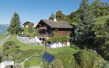 Chalet 7.5 pièces - image - 3