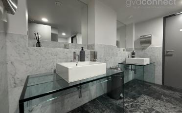 Office - image - 4