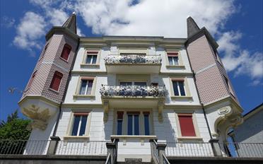 Residential building 14 rooms - image - 1
