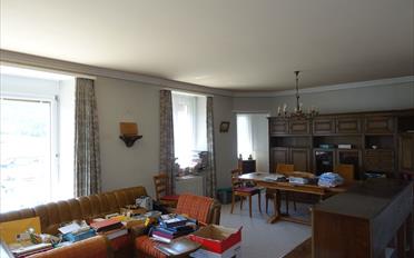 Residential building 14 rooms - image - 13