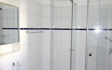 Immeuble résidentiel 12 pièces - image - 11