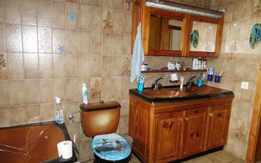 Single house - image - 9