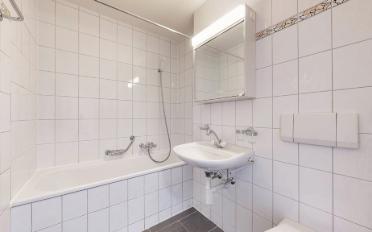 Apartment 2.5 rooms - image - 9