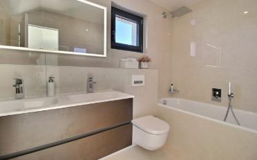 Attic flat 5.5 rooms - image - 11