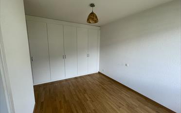 Apartment 4 rooms - image - 10