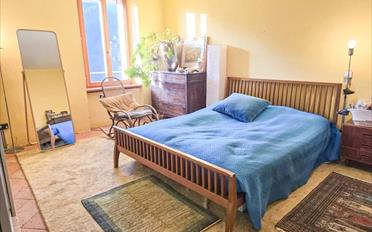 Apartment 20 rooms - image - 13