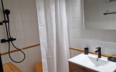 Furnished flat - image - 8