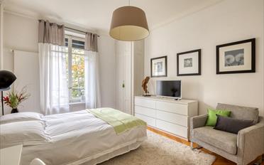 Furnished flat 2 rooms - image - 4
