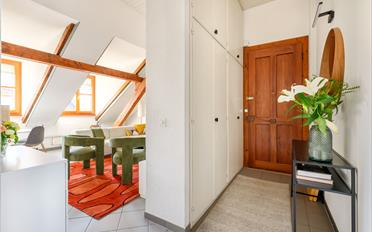 Furnished flat - image - 1