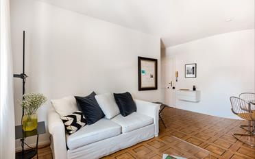 Furnished flat - image - 9