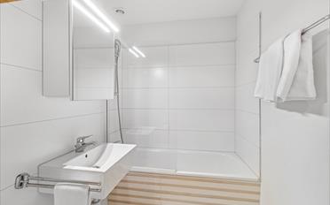 Furnished flat 3 rooms - image - 9