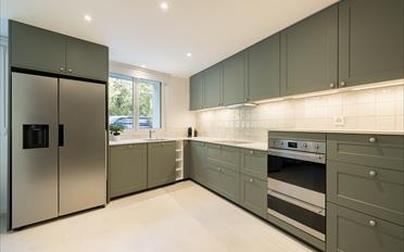 Furnished flat 4 rooms - image - 3