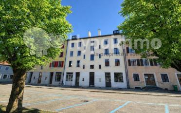 Mixed use property - image - 1