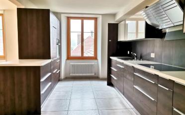 Apartment 5 rooms - image - 2