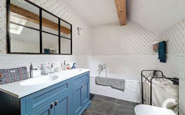 Single house - image - 9