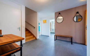 Villa 6.5 pièces - image - 4