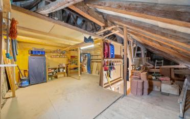 Residential building 5.5 rooms - image - 8