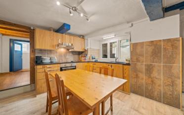 Residential building 5.5 rooms - image - 3