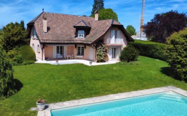 Single house 7.5 rooms - image - 1