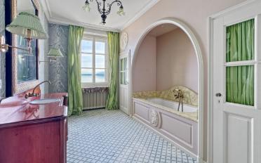 Maison 18 pièces - image - 11