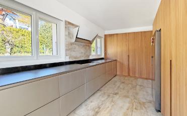 Single house 8 rooms - image - 3