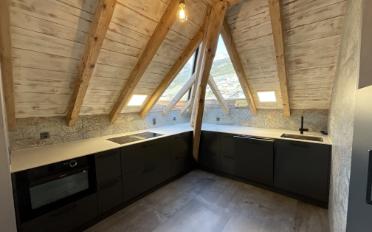 Dachwohnung 2.5 Zimmer - image - 2