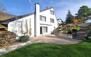 Villa 8 rooms - image - 2