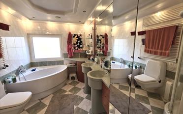 Villa 8 rooms - image - 27