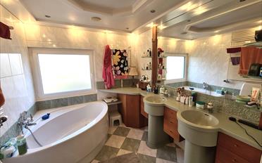 Villa 8 rooms - image - 29