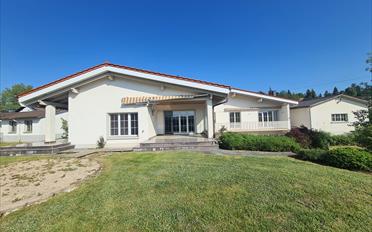 Villa 7.5 Zimmer - image - 3