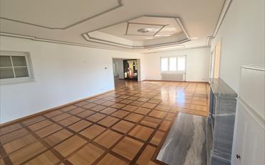 Villa 7.5 Zimmer - image - 25