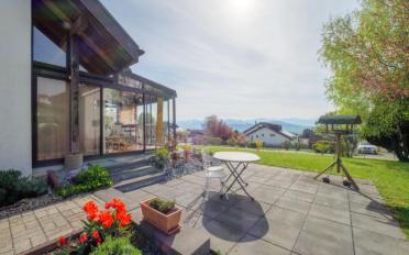 Einfamilienhaus 6.5 Zimmer - image - 2
