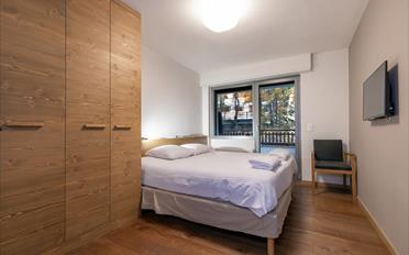 Apartment 4 rooms - image - 13