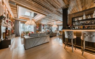 Chalet 18 rooms - image - 2