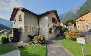 Maison 6.5 pièces - image - 1